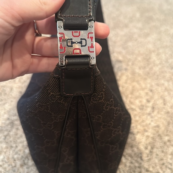 GUCCI GG MONOGRAMED brown canvas shoulder bag. Comes with dust bag - Picture 6 of 12